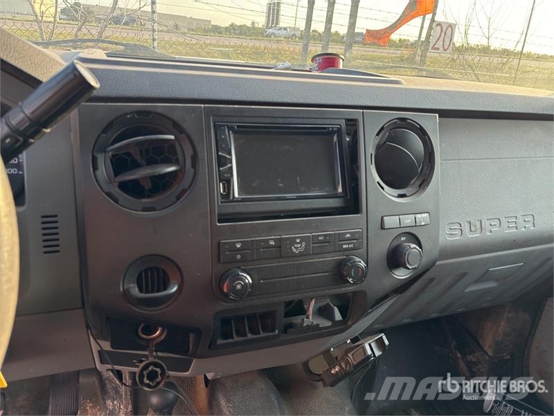 Ford F-350 XL 4x4 Extended Cab Service Truck Kommunalt / generelt kjøretøy