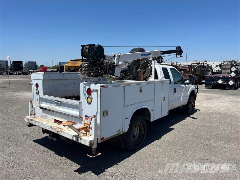 Ford F-350 XL 4x4 Extended Cab Service Truck Kommunalt / generelt kjøretøy