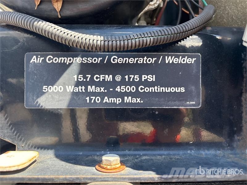 Ford F-350 XL 4x4 Service Truck (Inoperable) 多目的／汎用車両