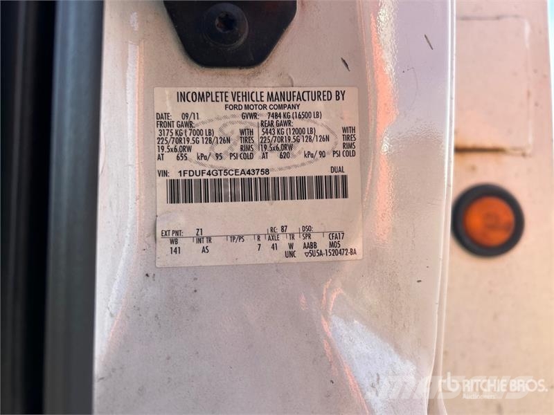 Ford F-450 Araç üstü platformlar