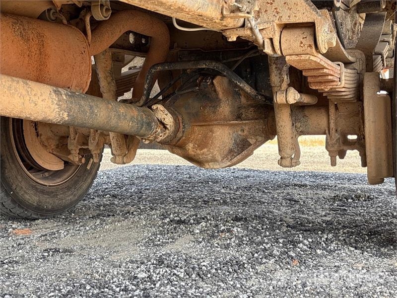 Ford F-450 Platformas/izkraušana no sāniem
