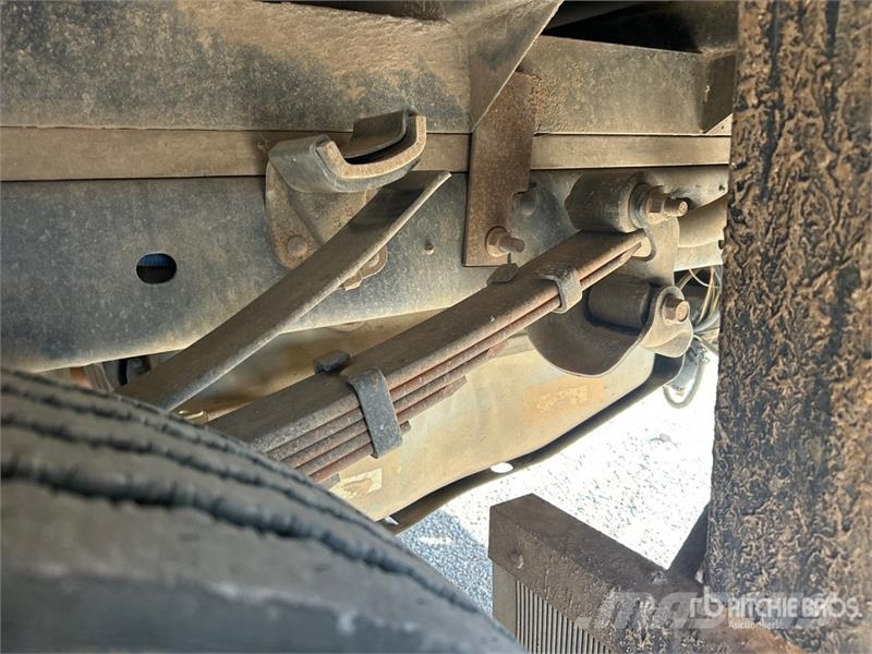 Ford F-450 Ciężarówki typu Platforma / Skrzynia