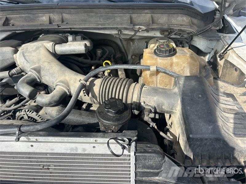 Ford F-450 المنصات الهوائية المثبتة على شاحنة