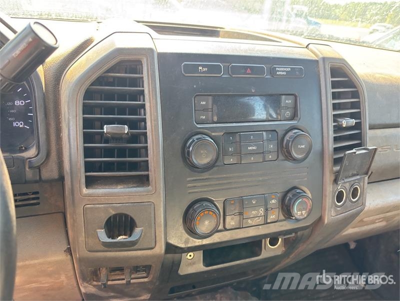 Ford F-450 Kipper