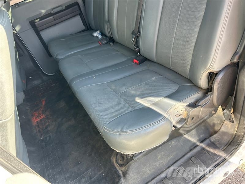 Ford F-450 Platformas/izkraušana no sāniem
