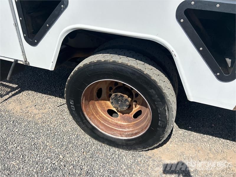 Ford F-450 Plataformas sobre camión