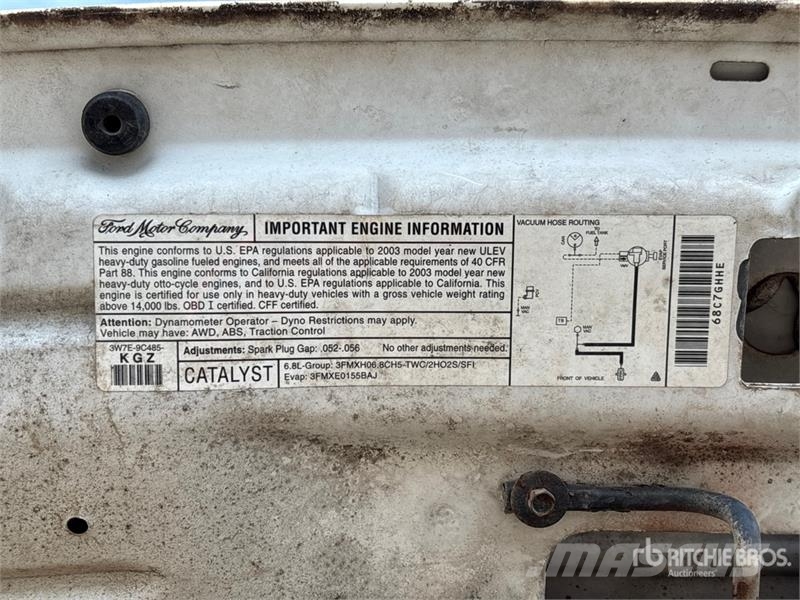 Ford F-450 Platformas/izkraušana no sāniem