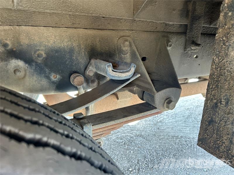 Ford F-450 Ciężarówki typu Platforma / Skrzynia