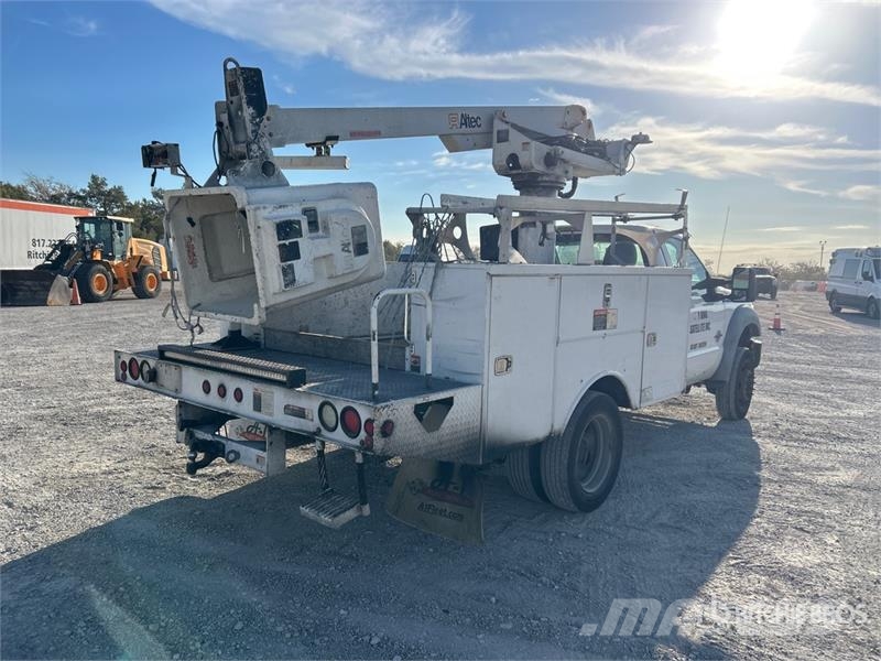 Ford F-450 Araç üstü platformlar