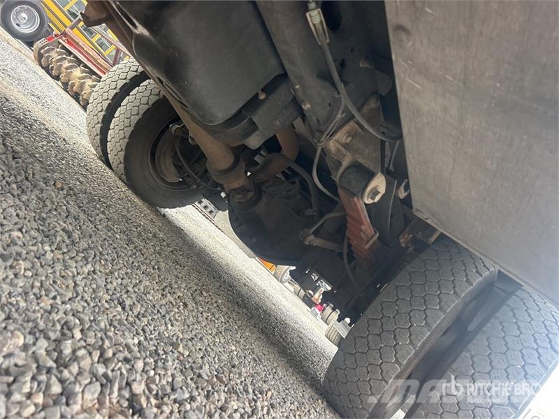 Ford F-450 Truck mounted aerial platforms