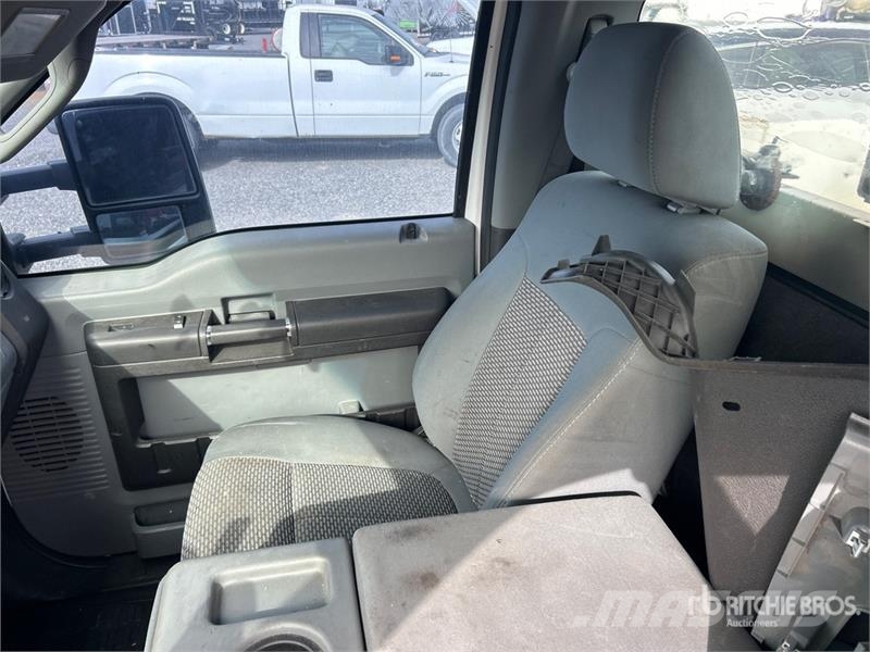 Ford F-450 Plataformas sobre camión
