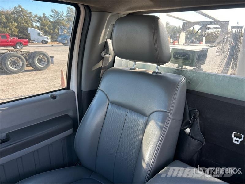 Ford F-450 Araç üstü platformlar