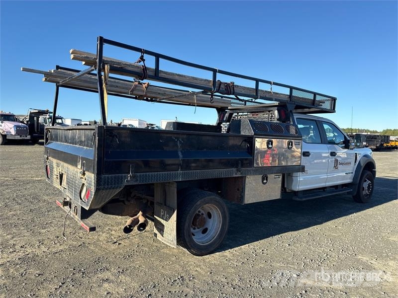 Ford F-450 Ciężarówki typu Platforma / Skrzynia
