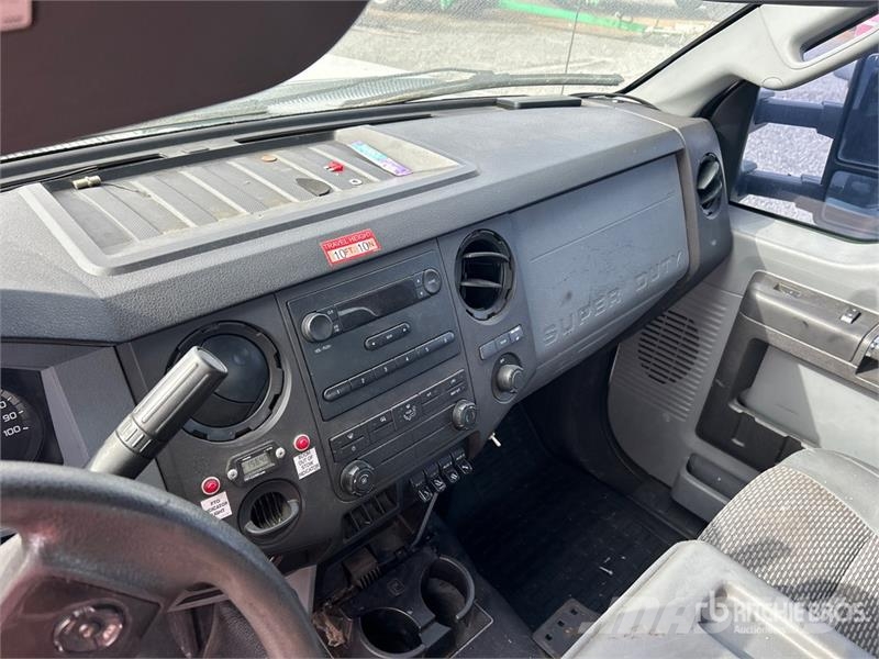 Ford F-450 Plataformas sobre camión
