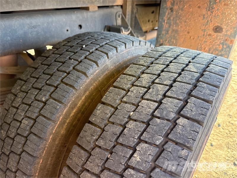 Ford F-450 Ciężarówki typu Platforma / Skrzynia