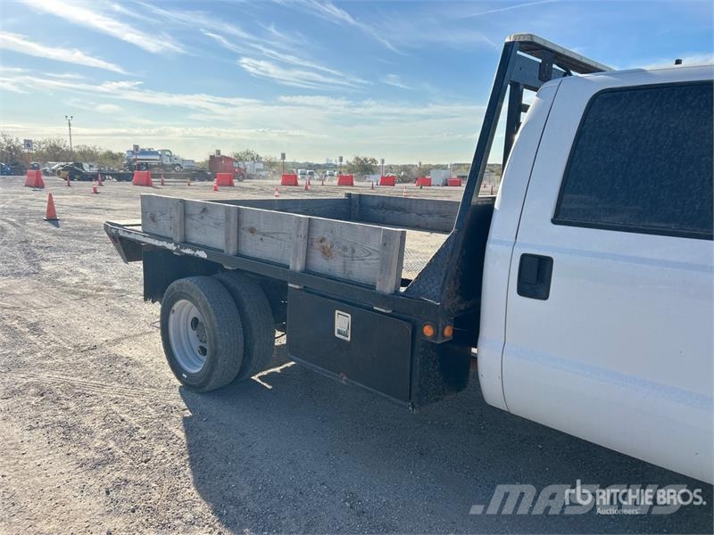 Ford F-450 Platformas/izkraušana no sāniem