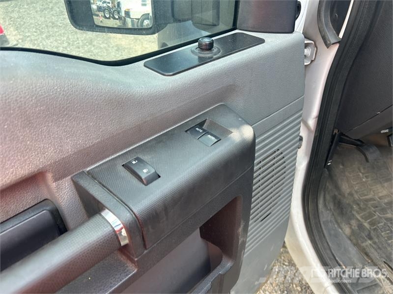 Ford F-450 Plataformas sobre camión
