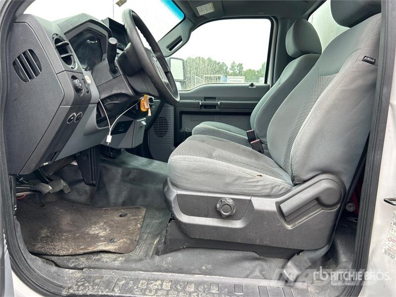 Ford F-450 Sanduk kamioni