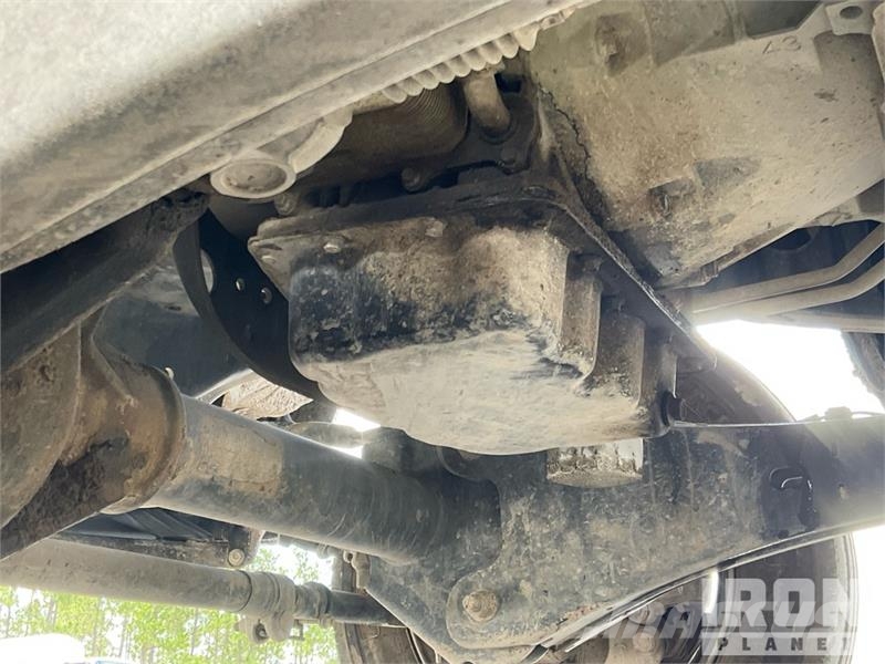 Ford F-450 Pritschenwagen/Pritschenwagen mit Seitenklappe