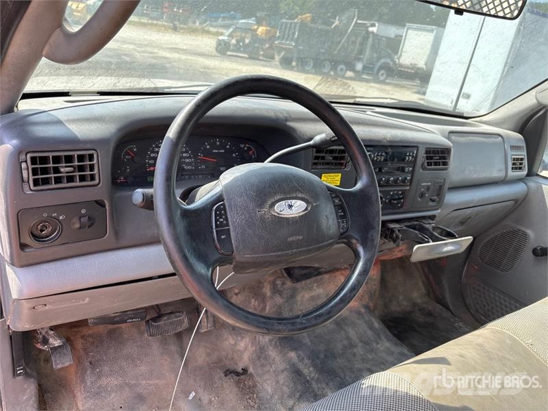Ford F-450 Platformas/izkraušana no sāniem