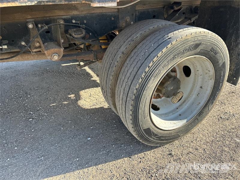 Ford F-450 Platformas/izkraušana no sāniem