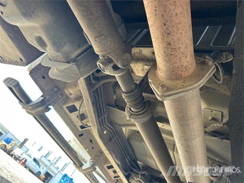 Ford F-450 Ciężarówki typu Platforma / Skrzynia