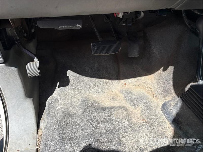 Ford F-450 المنصات الهوائية المثبتة على شاحنة