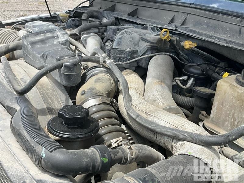 Ford F-450 Pritschenwagen/Pritschenwagen mit Seitenklappe