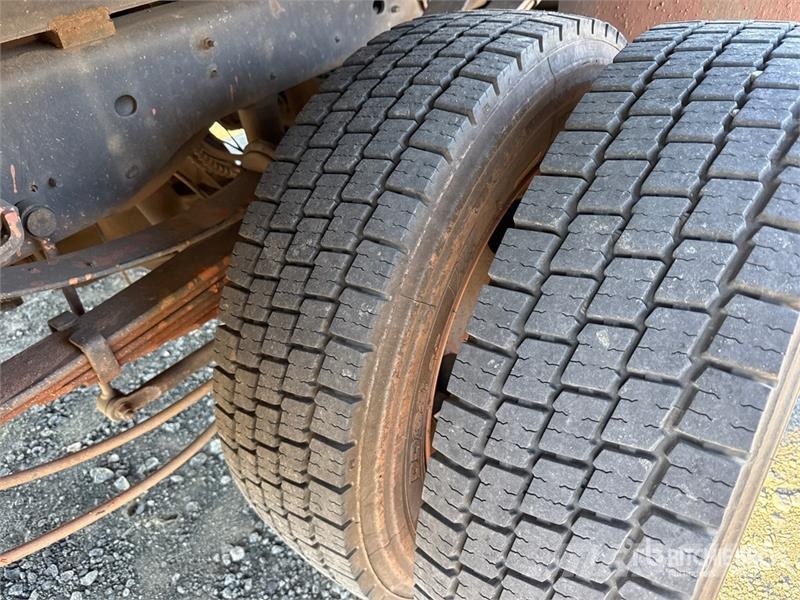Ford F-450 Ciężarówki typu Platforma / Skrzynia