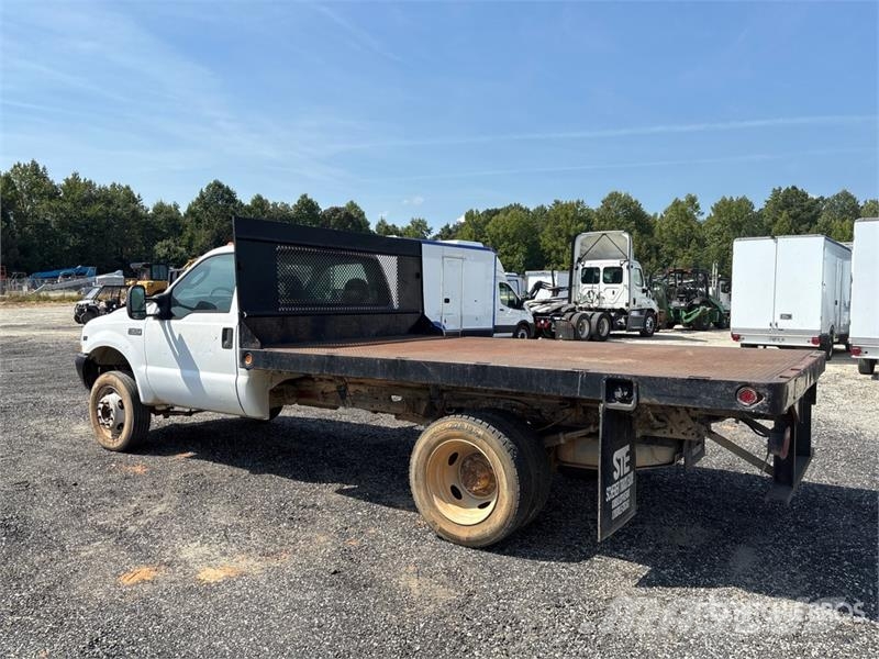 Ford F-450 Platformas/izkraušana no sāniem