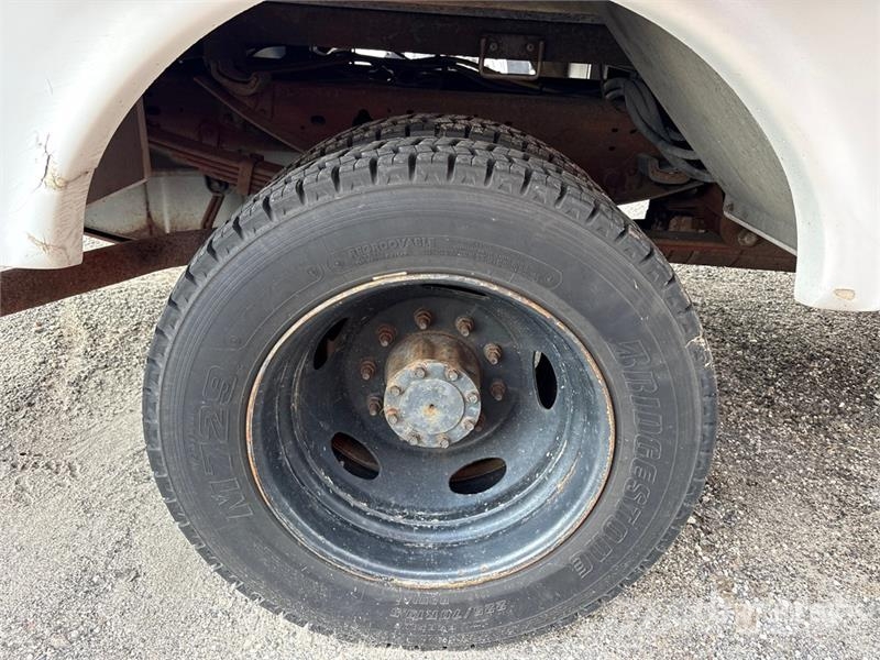 Ford F-450 المنصات الهوائية المثبتة على شاحنة