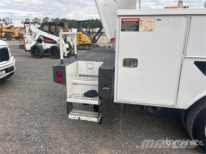 Ford F-450 Truck mounted aerial platforms