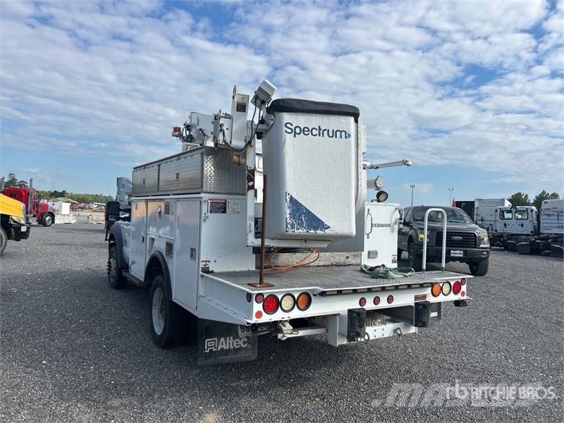 Ford F-450 Lastbilmonterede lifte
