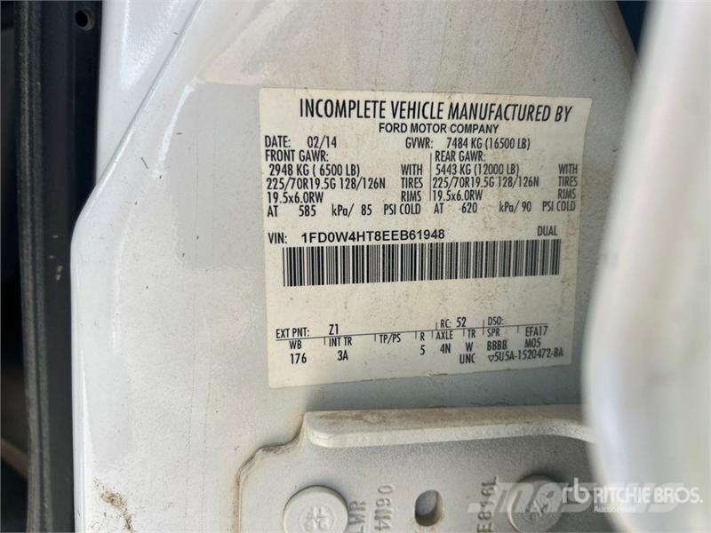Ford F-450 Ciężarówki typu Platforma / Skrzynia