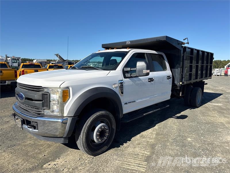 Ford F-450 Tippbil