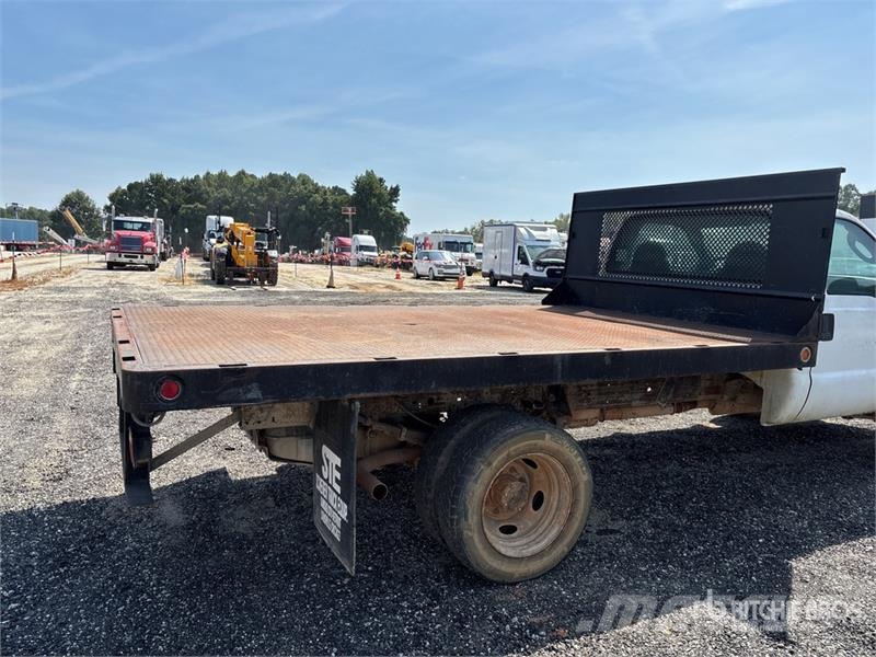 Ford F-450 Platformas/izkraušana no sāniem