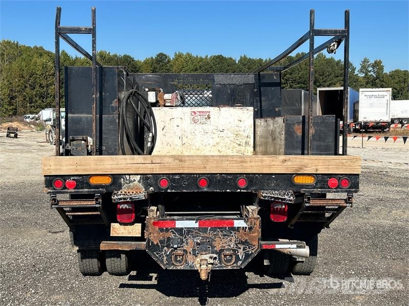 Ford F-450 Flakbilar