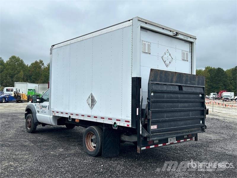 Ford F-450 Sanduk kamioni