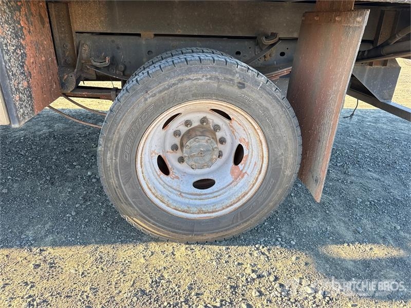 Ford F-450 Ciężarówki typu Platforma / Skrzynia