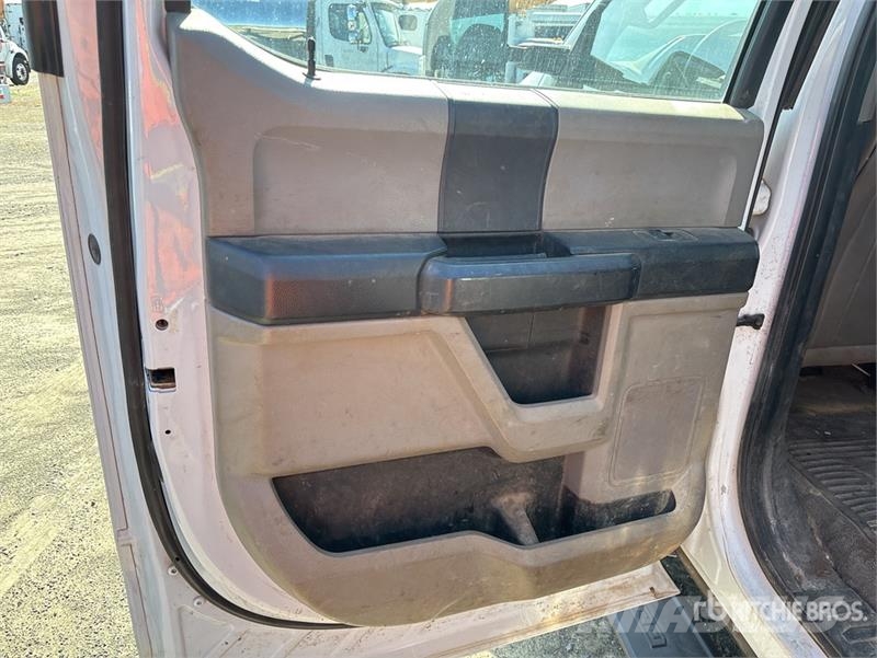 Ford F-450 Kipper