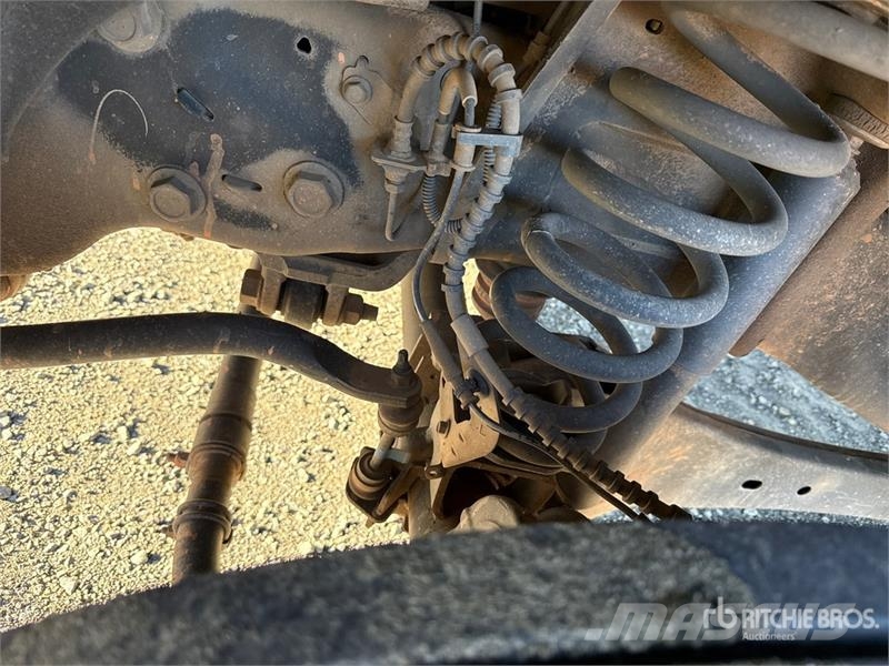 Ford F-450 Ciężarówki typu Platforma / Skrzynia