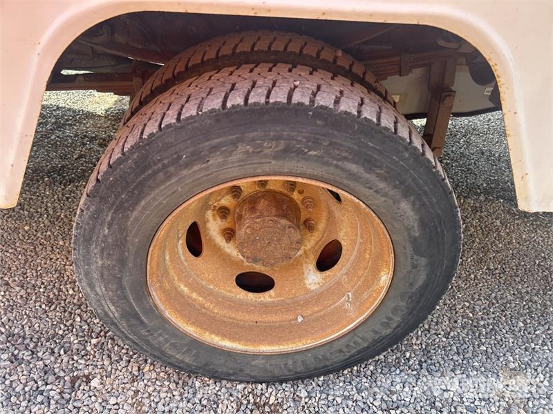 Ford F-450 المنصات الهوائية المثبتة على شاحنة
