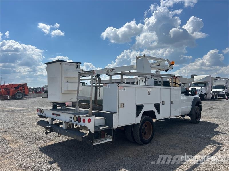 Ford F-450 Plataformas sobre camión