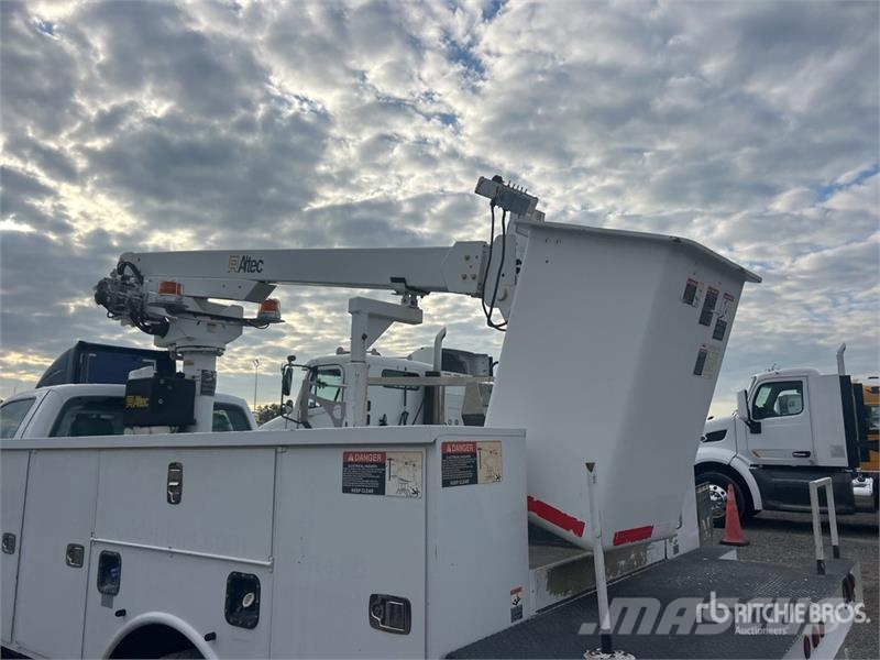 Ford F-450 Truck mounted aerial platforms
