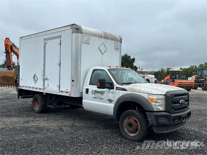 Ford F-450 Sanduk kamioni