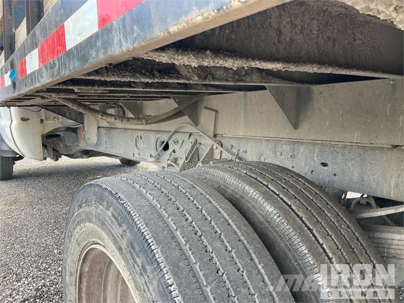 Ford F-450 Pritschenwagen/Pritschenwagen mit Seitenklappe