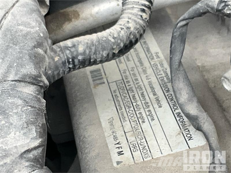 Ford F-450 Pritschenwagen/Pritschenwagen mit Seitenklappe