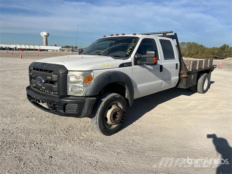 Ford F-450 Platformas/izkraušana no sāniem