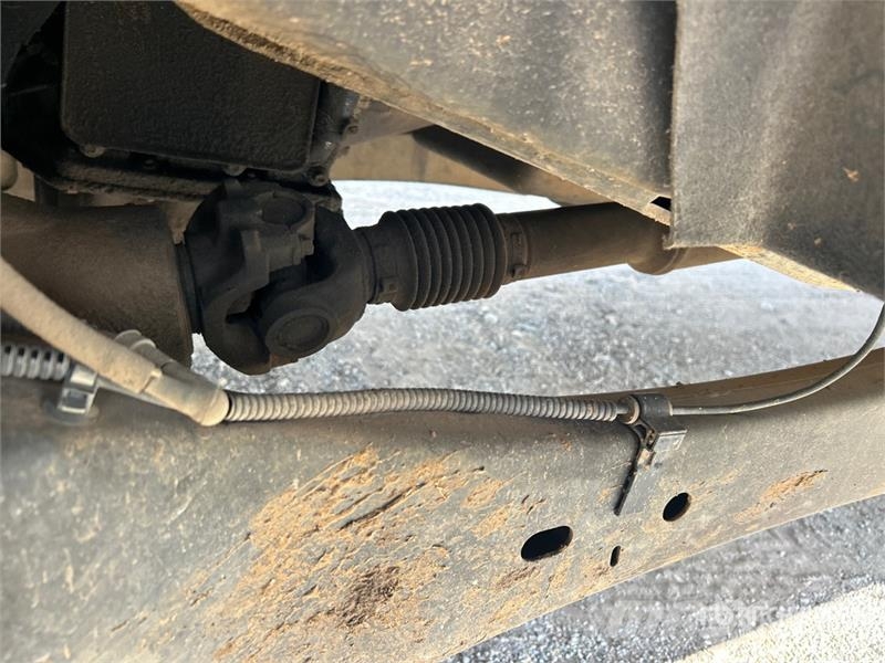 Ford F-450 Ciężarówki typu Platforma / Skrzynia
