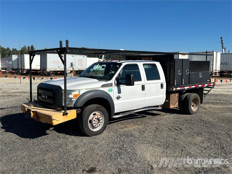 Ford F-450 Flakbilar